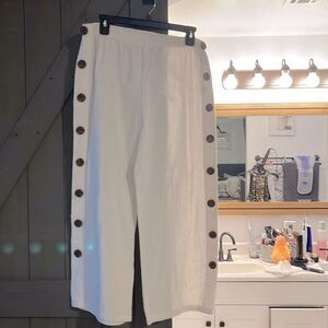 Over the ankle white pants